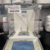 Mettler Toledo XS105DU Analytical Balance image 0